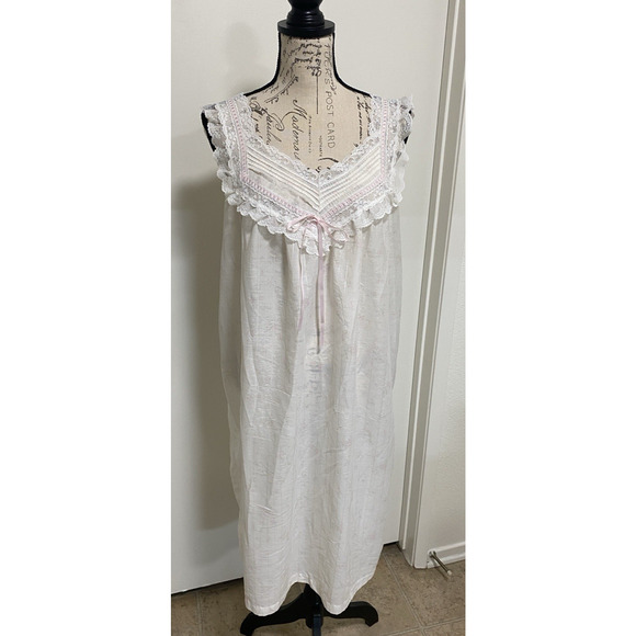 Vintage Barbizon Nightgown Womens White Lace Trim Floral Ribbon Sleepwear Ruffle - Picture 1 of 9